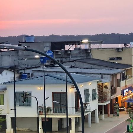 Hostal Solar Del Puerto Machala Exterior photo